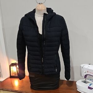Blue Mk Puffer Jacket with Hood. Sz Sm